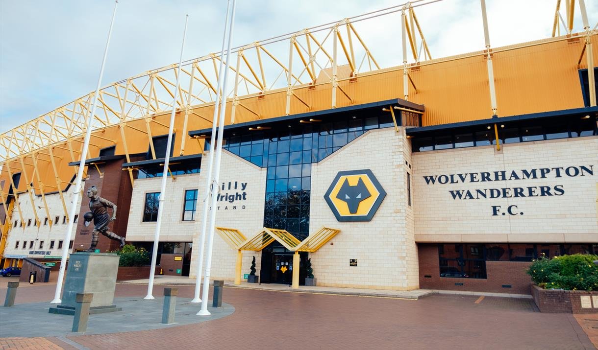 Molineux Stadium: History, Capacity, and Location Molineux Stadium: History, Capacity, and Location