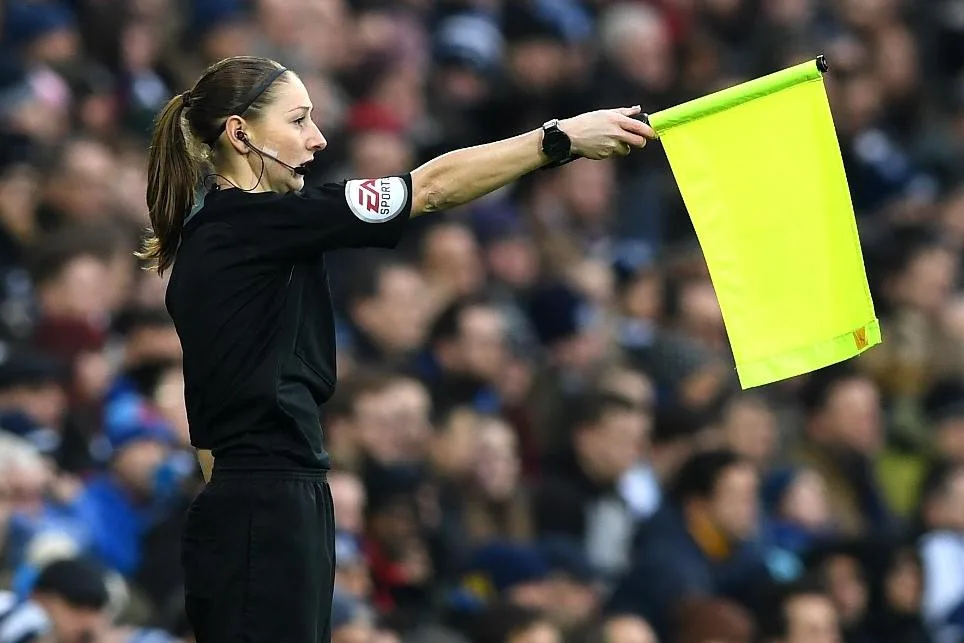 The Offside Rule Concept in Football: A Clear Explanation The Offside Rule Concept in Football: A Clear Explanation